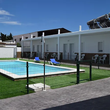 Alma 4* コニル・デ・ラ・フロンテラ